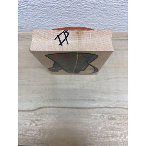 Vintage 1999 Embossing Arts Wood Mounted Rubber Stamp Watering Can - Picture 4 of 6